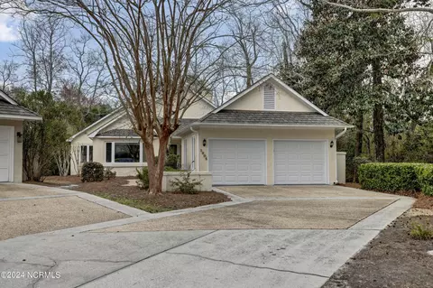 1904 Staunton Ct, Wilmington, NC 28405