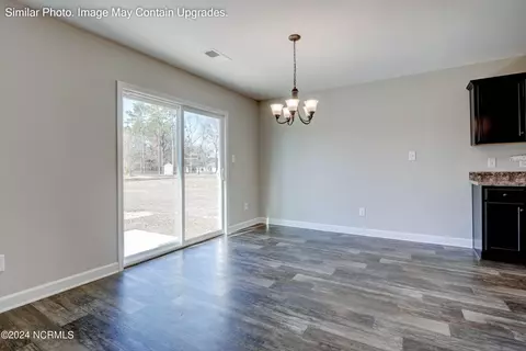 Dining - 602 Macy Pl, Hubert, NC 28539 photo 2 of 2