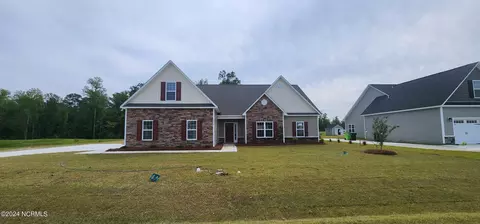 2015 Tarpon Trl, New Bern, NC 28562