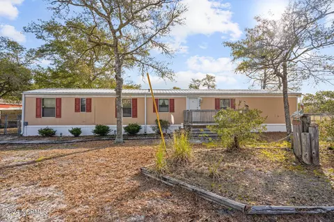 2574 Cajah St SW, Supply, NC 28462
