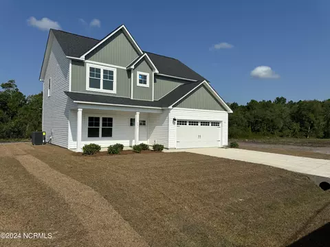 281 E Ivybridge Dr, Hubert, NC 28539 photo 1