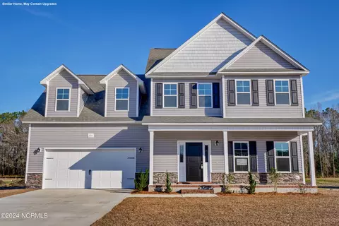 Exterior - 609 Macy Pl, Hubert, NC 28539 photo 5 of 6