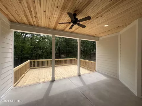 496 Longleaf Dr, West End, NC 27376 photo 22