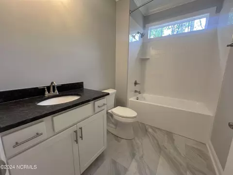 496 Longleaf Dr, West End, NC 27376 photo 6