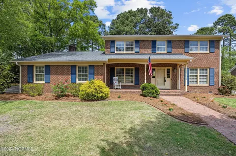 107 King George Rd, Greenville, NC 27858