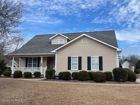 110 Carefree Ln, Morehead City, NC 28557
