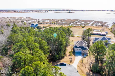 90 Oyster Catcher Way, Sneads Ferry, NC 28460