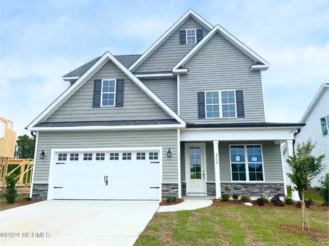 2798 Longleaf Pine Cir, Leland, NC 28451