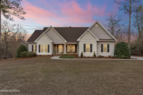 127 Glen Haven Cir, Rockingham, NC 28379