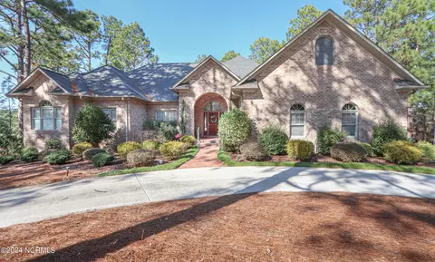 106 Sakonnet Trl, Pinehurst, NC 28374