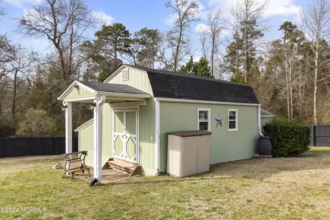 Exterior - 102 Lafitte Dr, Hubert, NC 28539 photo 15 of 21