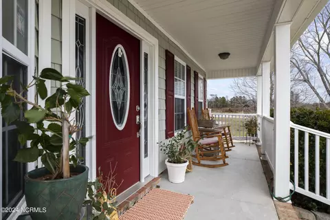 Exterior - 102 Lafitte Dr, Hubert, NC 28539 photo 8 of 21
