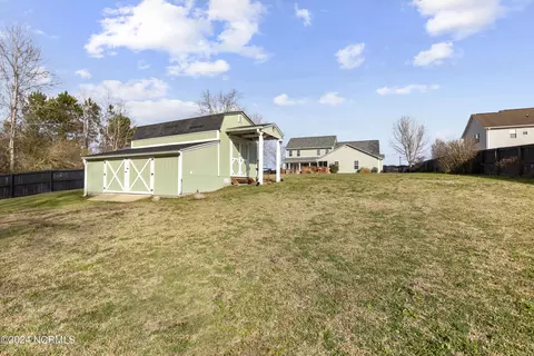 Exterior - 102 Lafitte Dr, Hubert, NC 28539 photo 18 of 21