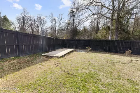 Exterior - 102 Lafitte Dr, Hubert, NC 28539 photo 17 of 21