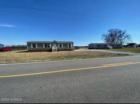 3096 Basstown Rd, Clinton, NC 28328