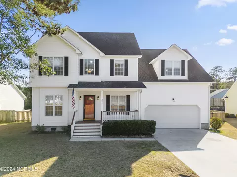 221 Derby Downs Dr, Sneads Ferry, NC 28460