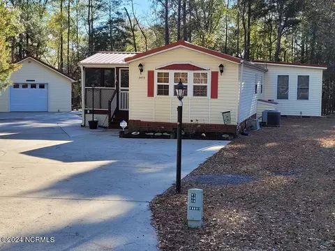 3473 Dolphin Dr SE, Bolivia, NC 28422