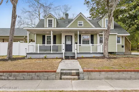 2031 Chestnut St, Wilmington, NC 28405