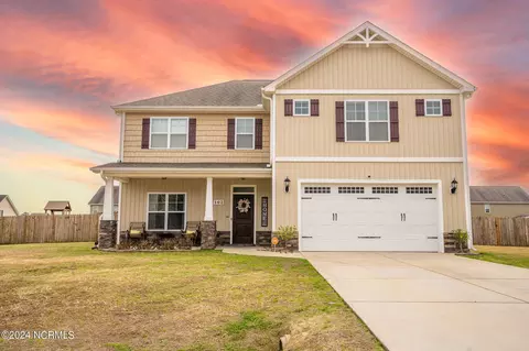 102 Windy Willow Ct, Goldsboro, NC 27530