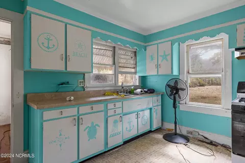 Kitchen - 526 Pigott Rd, Gloucester, NC 28528 photo 1 of 2
