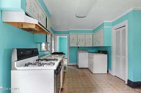 Kitchen - 526 Pigott Rd, Gloucester, NC 28528 photo 2 of 2
