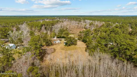 View/Area - 526 Pigott Rd, Gloucester, NC 28528 photo 6 of 9