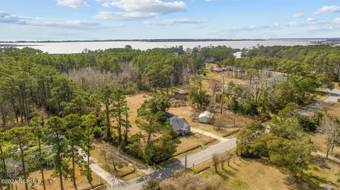 View/Area - 526 Pigott Rd, Gloucester, NC 28528 photo 8 of 9