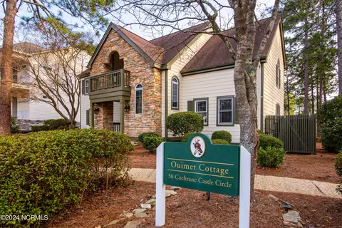 50 Cochran Castle Cir, Pinehurst, NC 28374