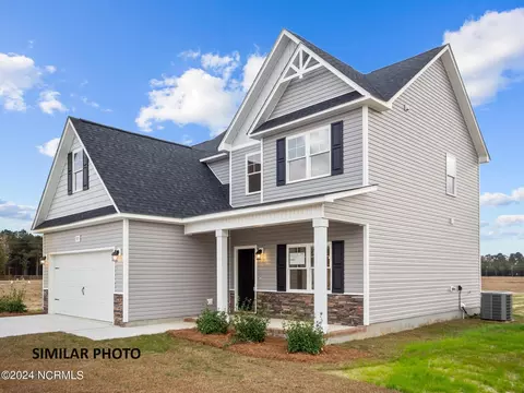 600 Macy Pl, Hubert, NC 28539 photo 3
