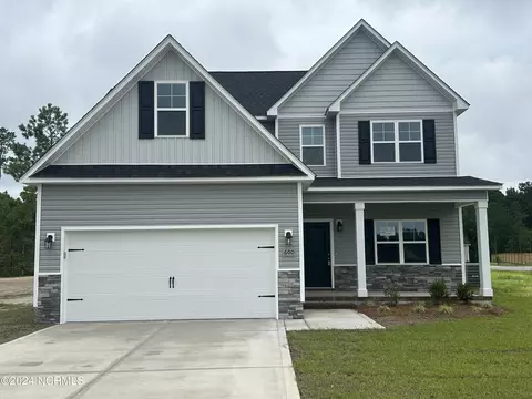 600 Macy Pl, Hubert, NC 28539 photo 1