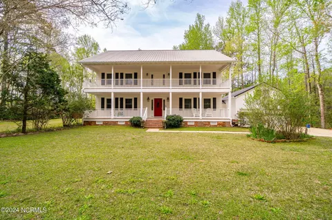 308 Wehoe Rd, New Bern, NC 28560