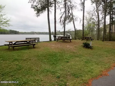 93 94 Waters Edge Dr, Chocowinity, NC 27817 photo 10