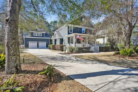 6223 Navigator Way, Southport, NC 28461