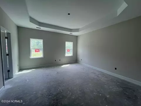 606 Macy Pl, Hubert, NC 28539 photo 4