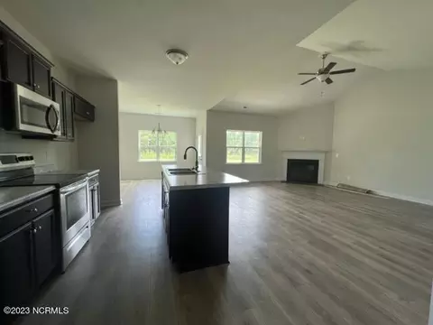 606 Macy Pl, Hubert, NC 28539 photo 25