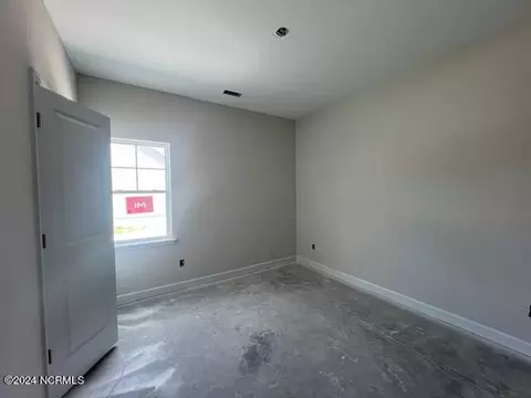 606 Macy Pl, Hubert, NC 28539 photo 7