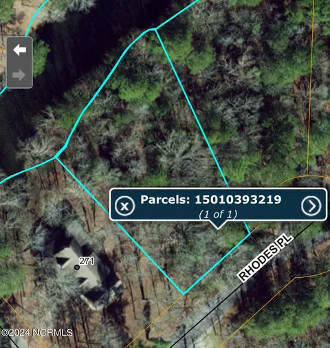 2 Rhodes Pl, Clinton, NC 28328