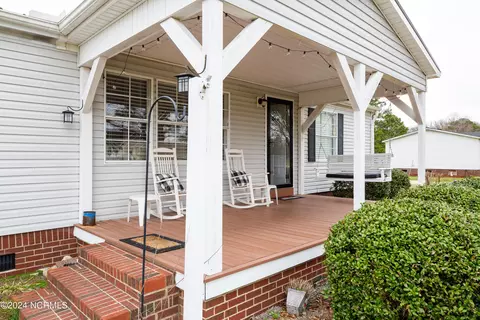 205 Bent Tree Ln, Dunn, NC 28334 photo 4