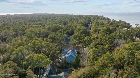 View/Area - 259 Oakleaf Dr, Pine Knoll Shores, NC 28512 photo 3 of 21