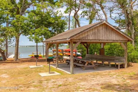 Exterior - 259 Oakleaf Dr, Pine Knoll Shores, NC 28512 photo 19 of 21