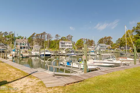 Exterior - 259 Oakleaf Dr, Pine Knoll Shores, NC 28512 photo 16 of 21