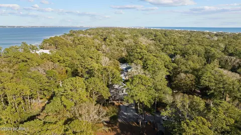 View/Area - 259 Oakleaf Dr, Pine Knoll Shores, NC 28512 photo 4 of 21