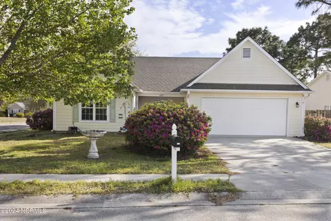 622 Burroughs Dr, Wilmington, NC 28412
