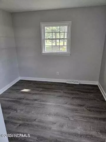 902 Cunningham Rd, Kinston, NC 28501 photo 3