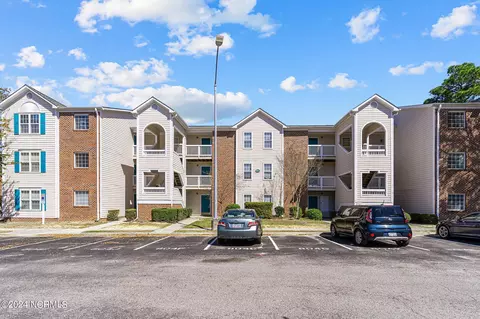 804 Bryce Ct #D, Wilmington, NC 28405