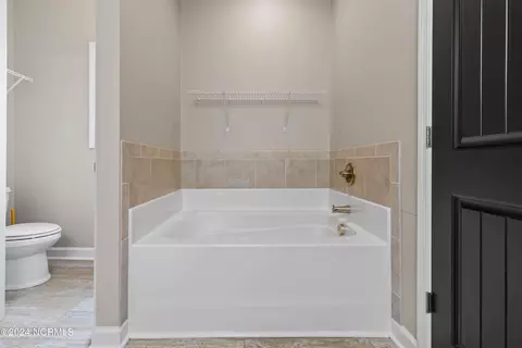904 Haystack Ln, Jacksonville, NC 28546 photo 27