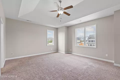 904 Haystack Ln, Jacksonville, NC 28546 photo 23