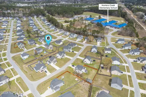 904 Haystack Ln, Jacksonville, NC 28546 photo 6
