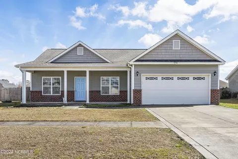 174 Moonstone Ct, Jacksonville, NC 28546