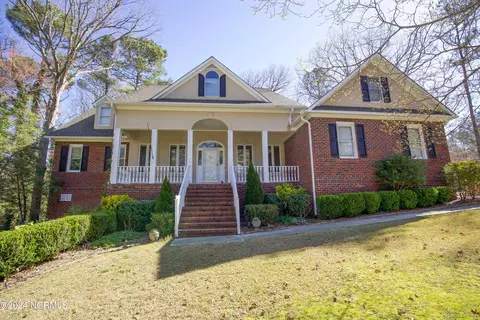 671 Hickory Hill Ln, Vass, NC 28394